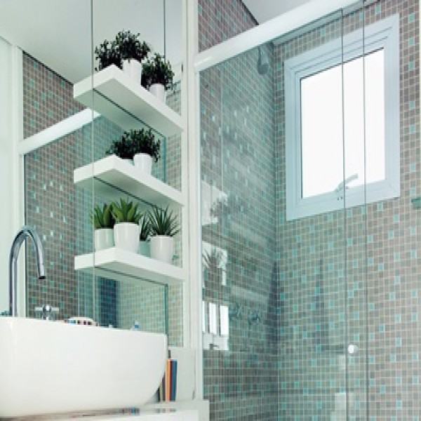 Banheiros Decorados Veja 4 dicas para decorar e ampliar o lavabo -> Banheiro Pequeno Com Ceramica Preta Banheiros Decorados Veja 4 dicas para decorar e ampliar o lavabo -> Banheiro Pequeno Com Ceramica Preta