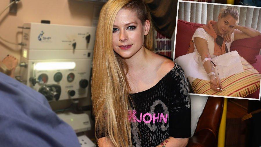 Avril Lavigne Fala Pela Sobre Sua Luta Contra A Doença De Lyme 
