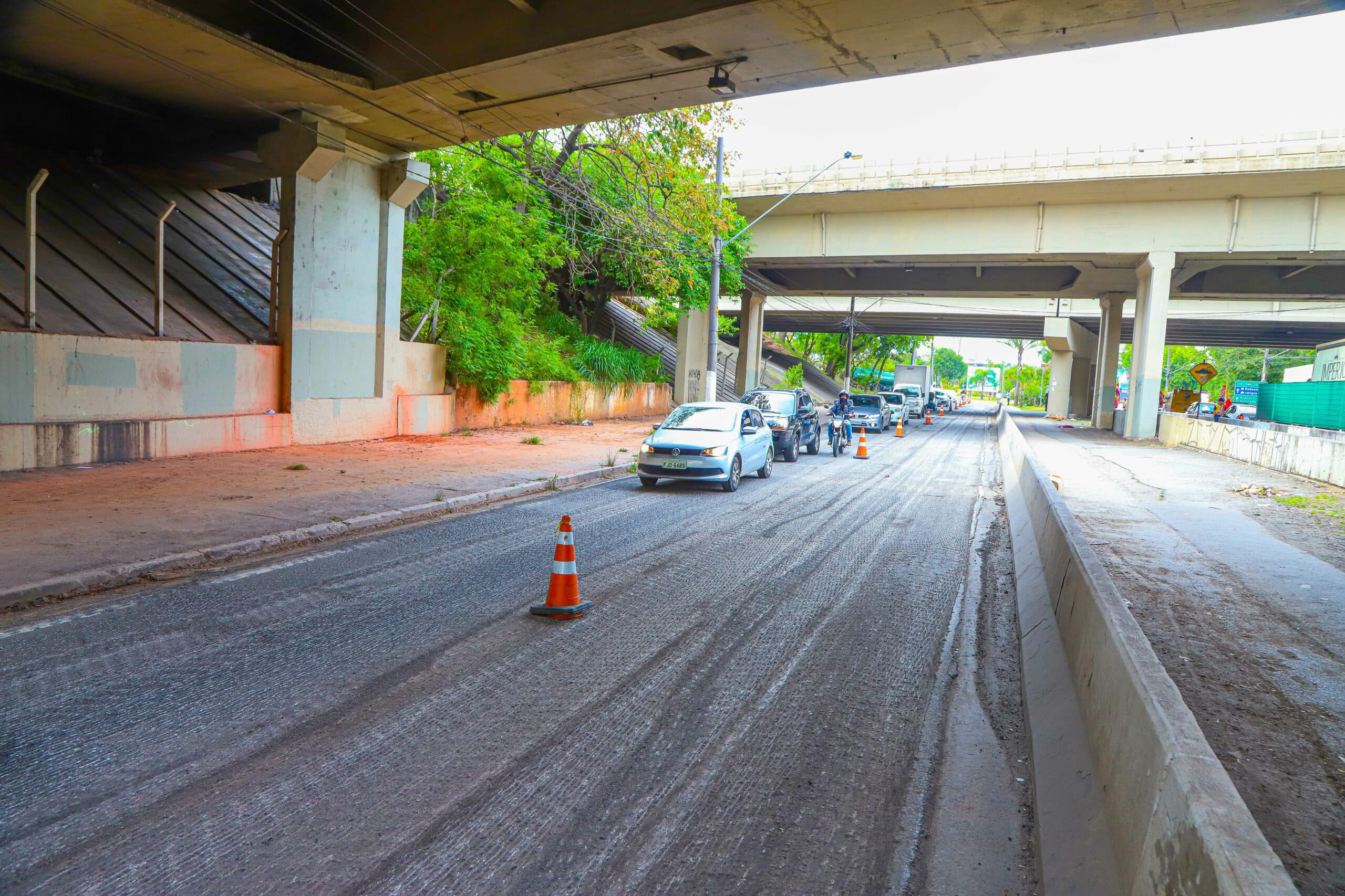 Principais avenidas da zona Norte recebem novo asfalto