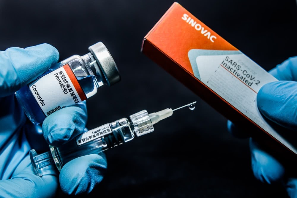 Governo de SP anuncia horários de vacinação